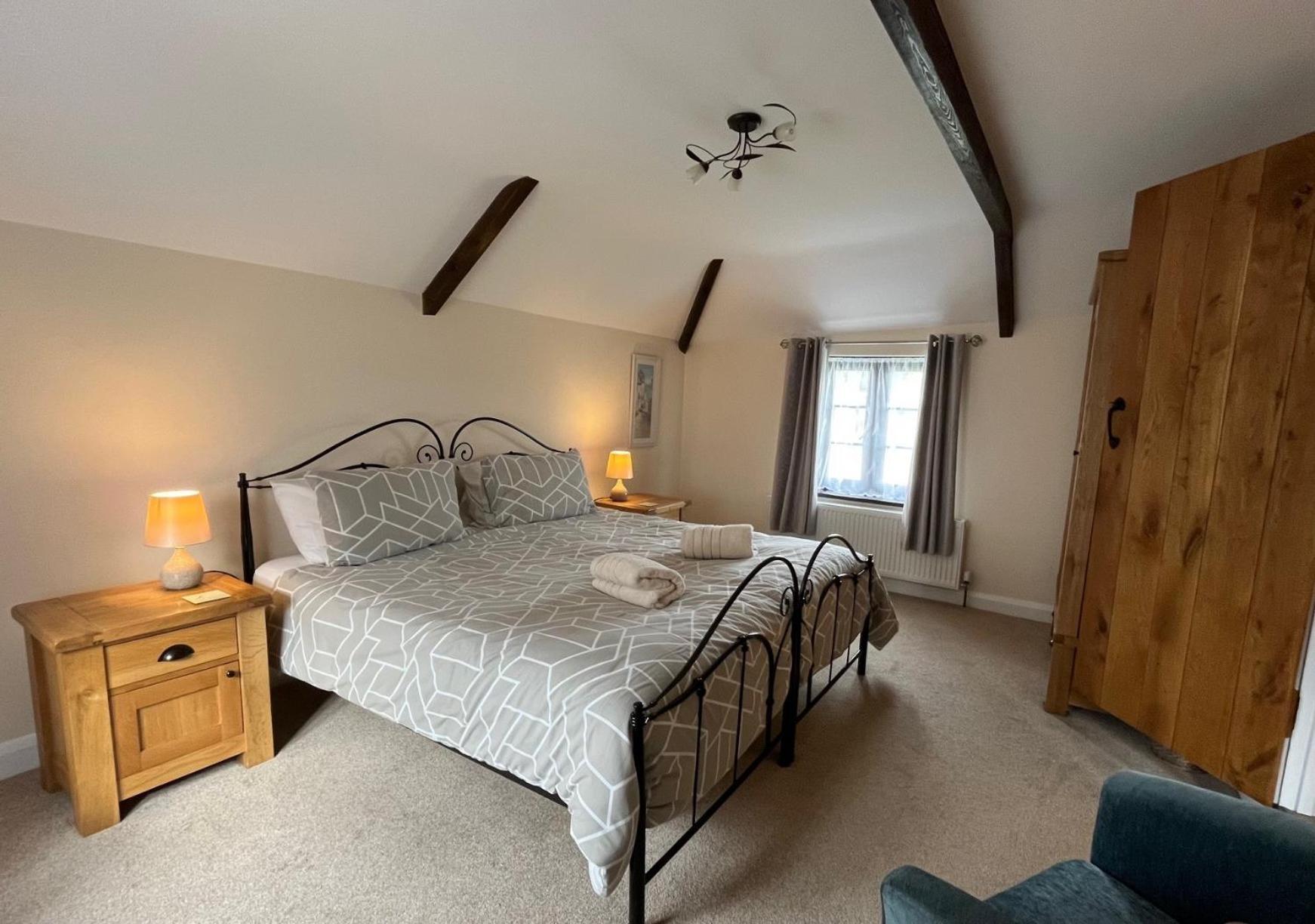 Maple & Beech Barns Apartment Truro Luaran gambar
