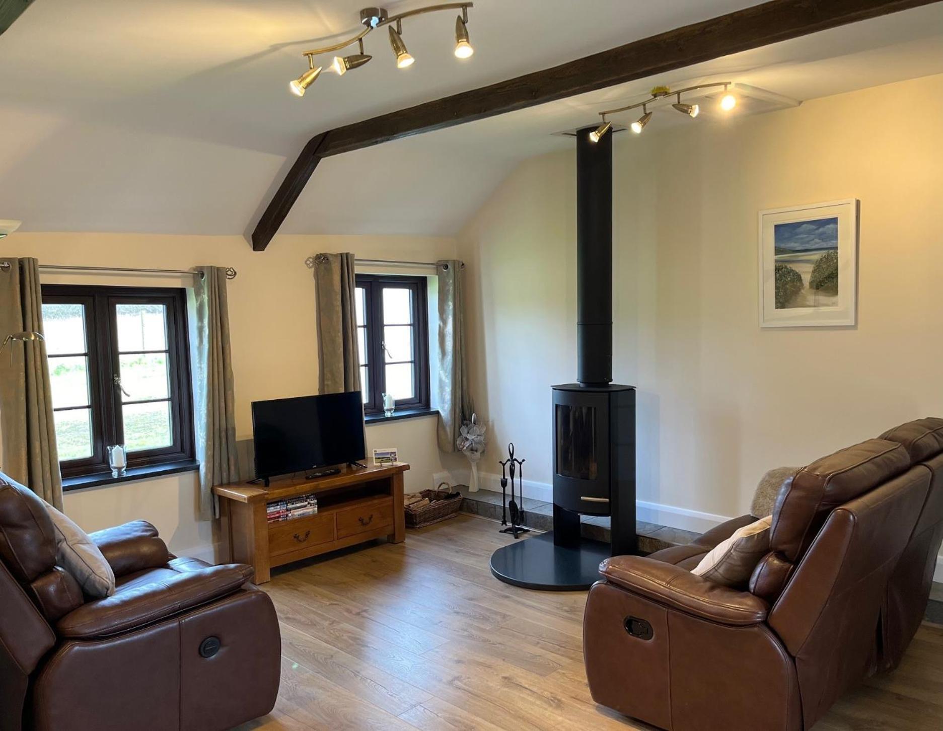 Maple & Beech Barns Apartment Truro Luaran gambar